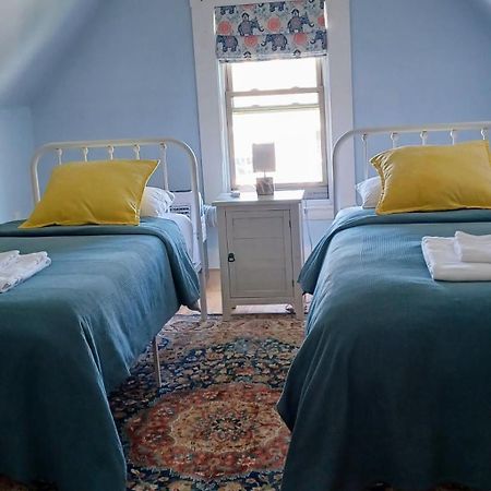 Guest Suite In Historical District Gloucester Exterior foto